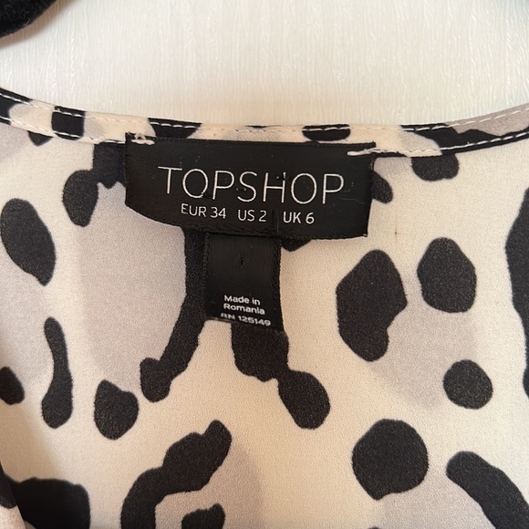 Topshop White & Black Leopard Print Faux Wrap Blouse Size 2 🖤🤍 - Picture 4 of 6